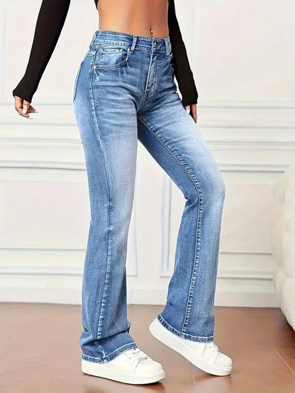 Utsvingte jeans med vintage-look og stretch