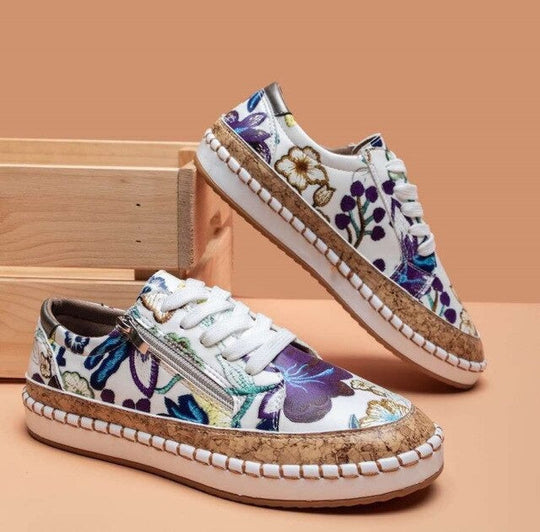 Santorini blomst sneaker trend for sesongen